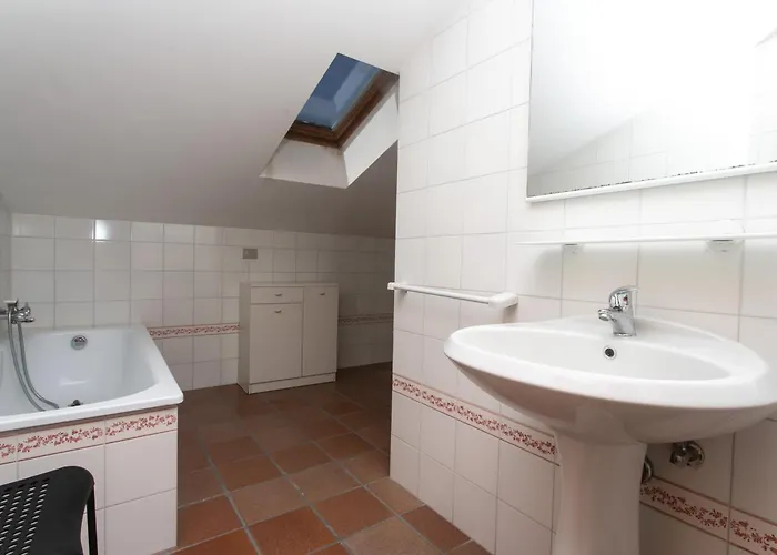 Appartamento Ampio Quadrilocale Con Terrazzo A - N212 Numana